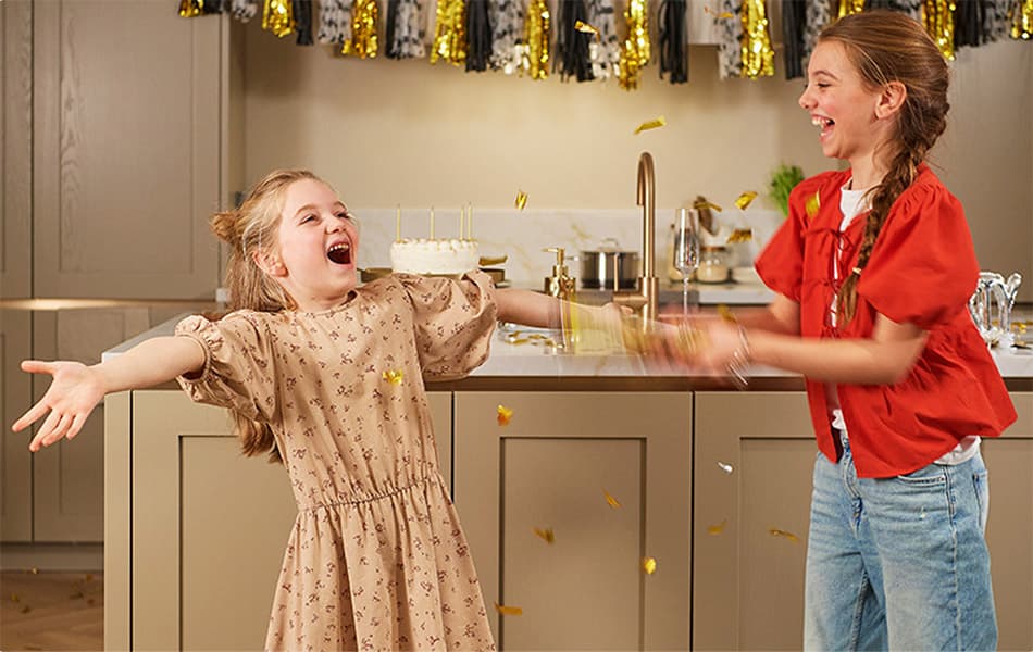 Kinderen in keuken